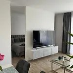 Daire Green Resort Apartment *